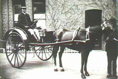 1904-Victoria-Carriage-at-Fire-Brigade-Wakefield-St-CROP