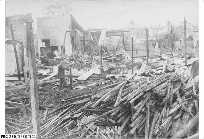 1916-Fire-at-Buttery-Bros-furniture-Coke-St-Norwood