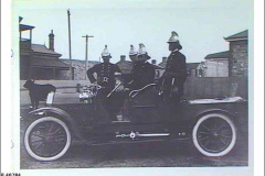 1916-FB-Kadina-in-fire-engine