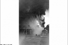 1920-Firemen-fighting-fire-SA