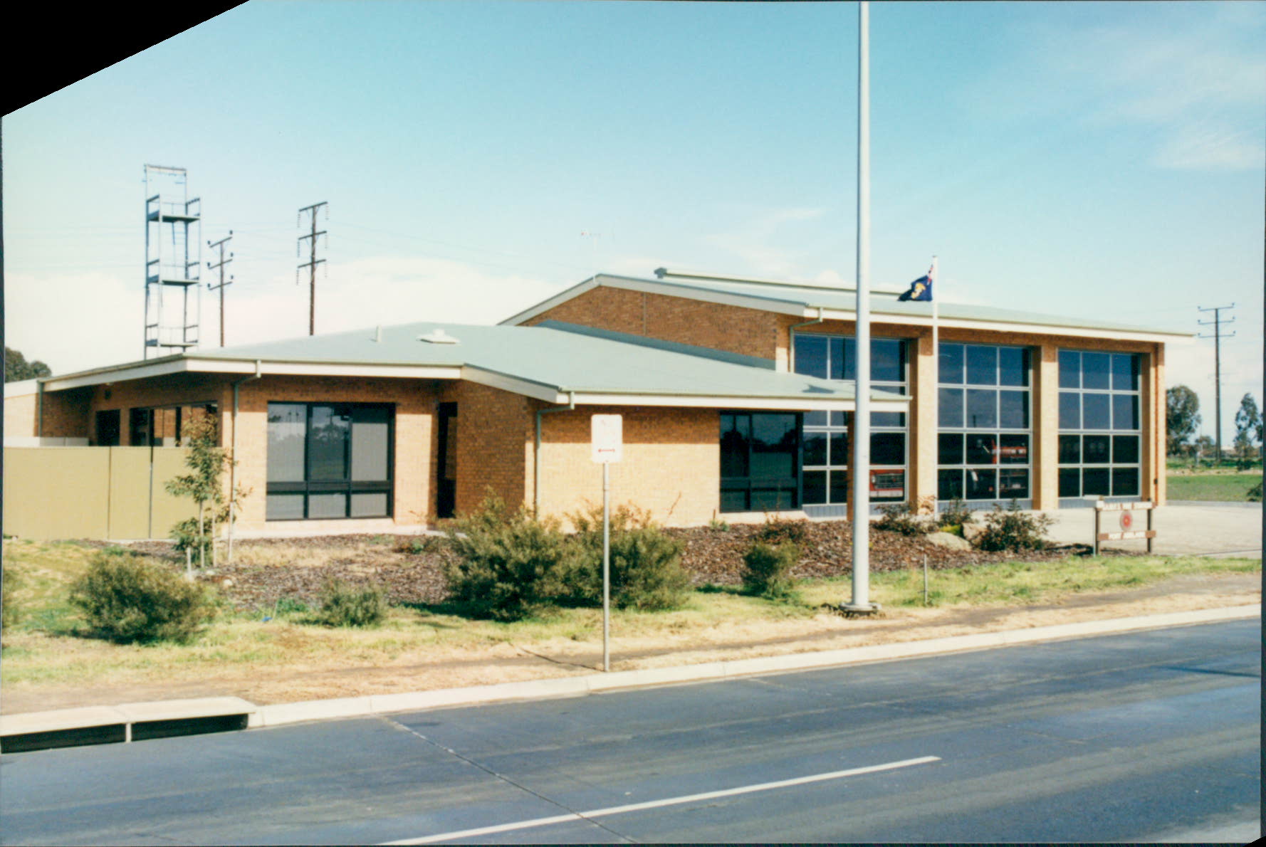 1989-1-0049