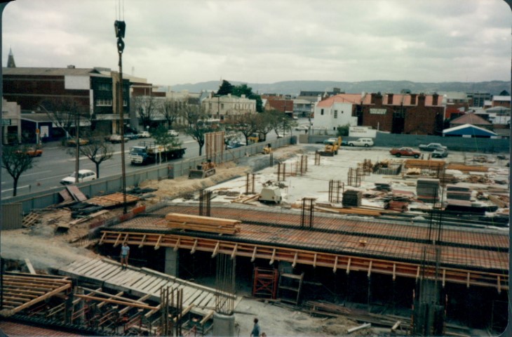 1982-9-0003-Small