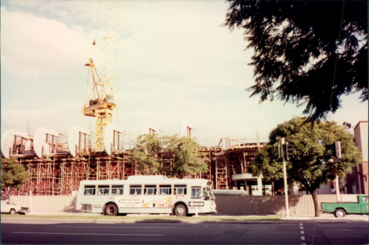 1983-1-0013-Small