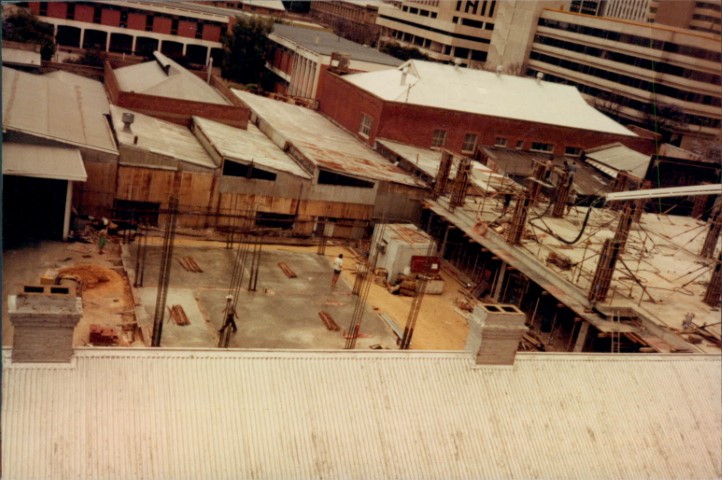 1983-15-0027-Small