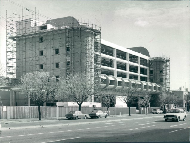 1983-2-0015-Small