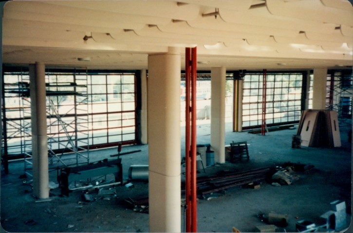 1984-1-0006-Small