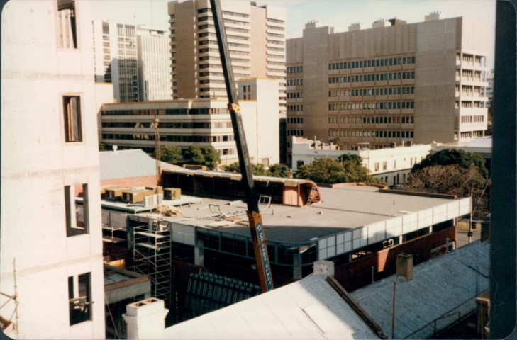1984-1-0010-Small