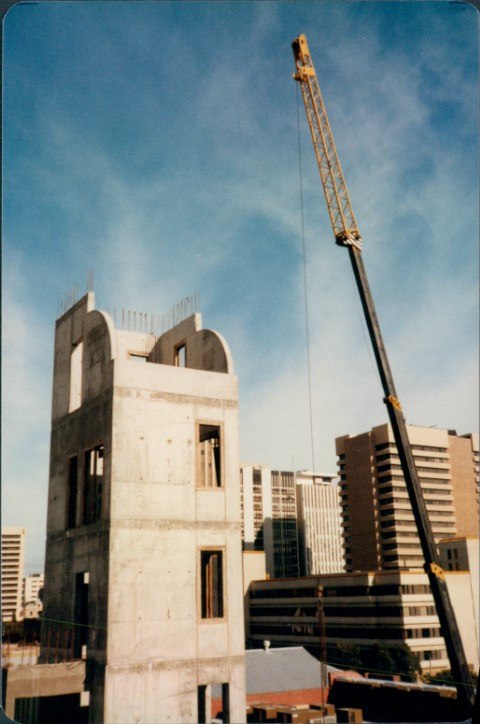 1984-1-0014-Small