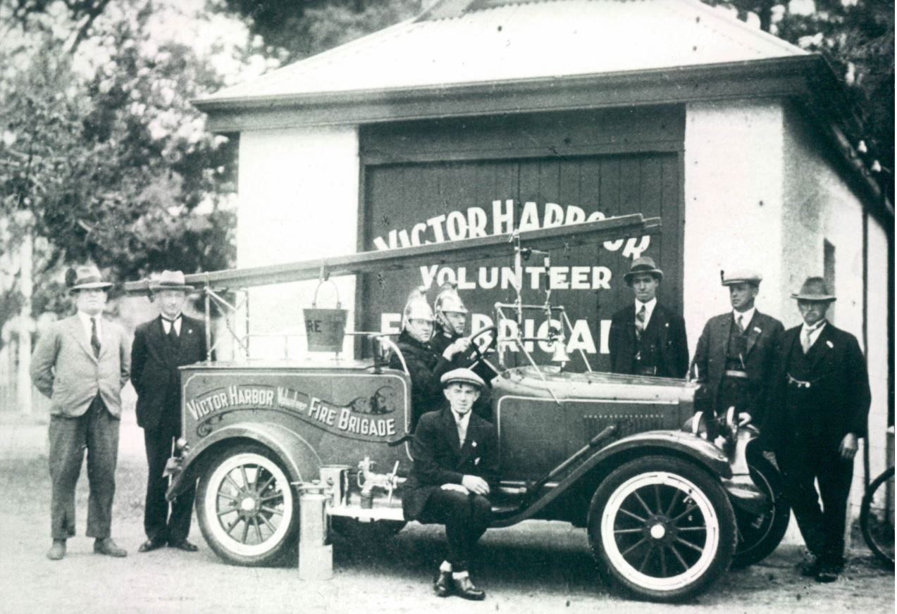 Vintage-Victor-Harbor-GP2