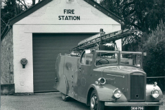Vintage-Dennis-Burra