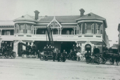 Vintage-Horse-drawn-Ad-Stn