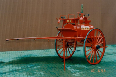 Vintage-Horse-water-tanker